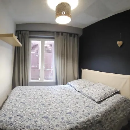 Duplex Chaleureux-6 Personnes- Centre Historique- Au Pied Des Commerces Et Thermes *